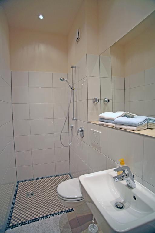 Suedbruecke Koeln Hotell Rom bilde